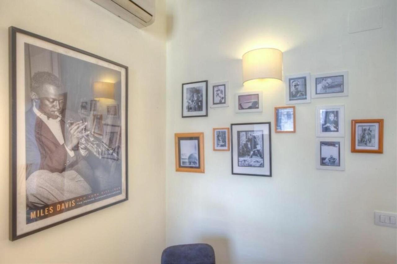 Penna Relais Al Corso Bed & Breakfast Rome Exterior photo
